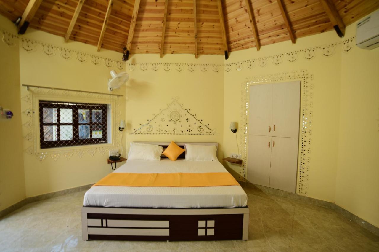 Shyam Home Stay Bhuj Zewnętrze zdjęcie