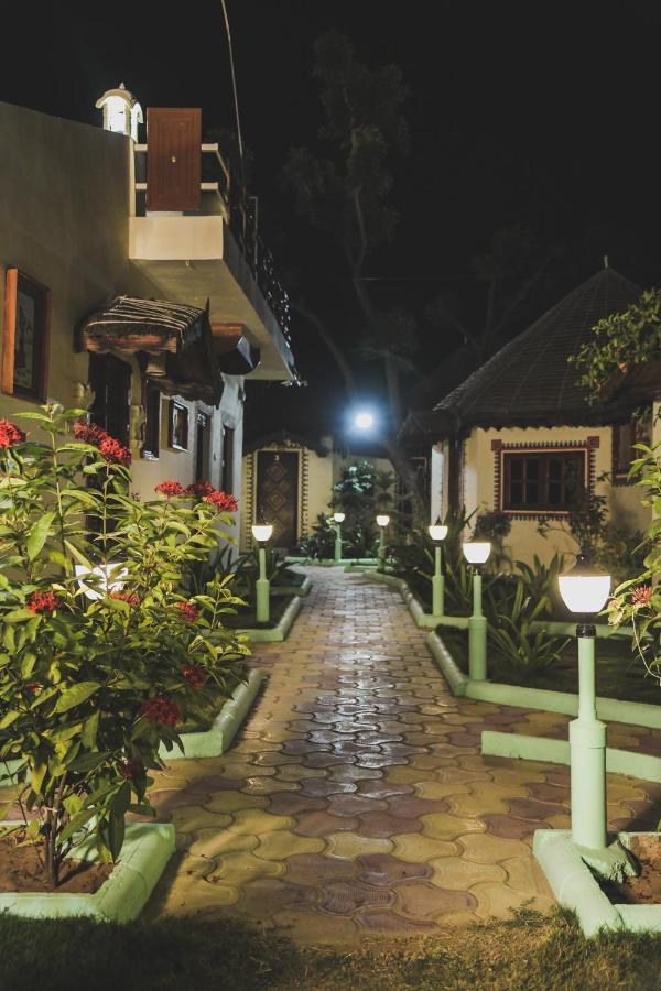 Shyam Home Stay Bhuj Zewnętrze zdjęcie