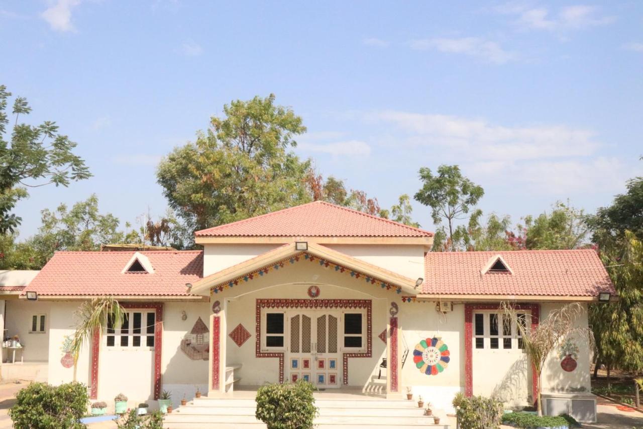 Shyam Home Stay Bhuj Zewnętrze zdjęcie